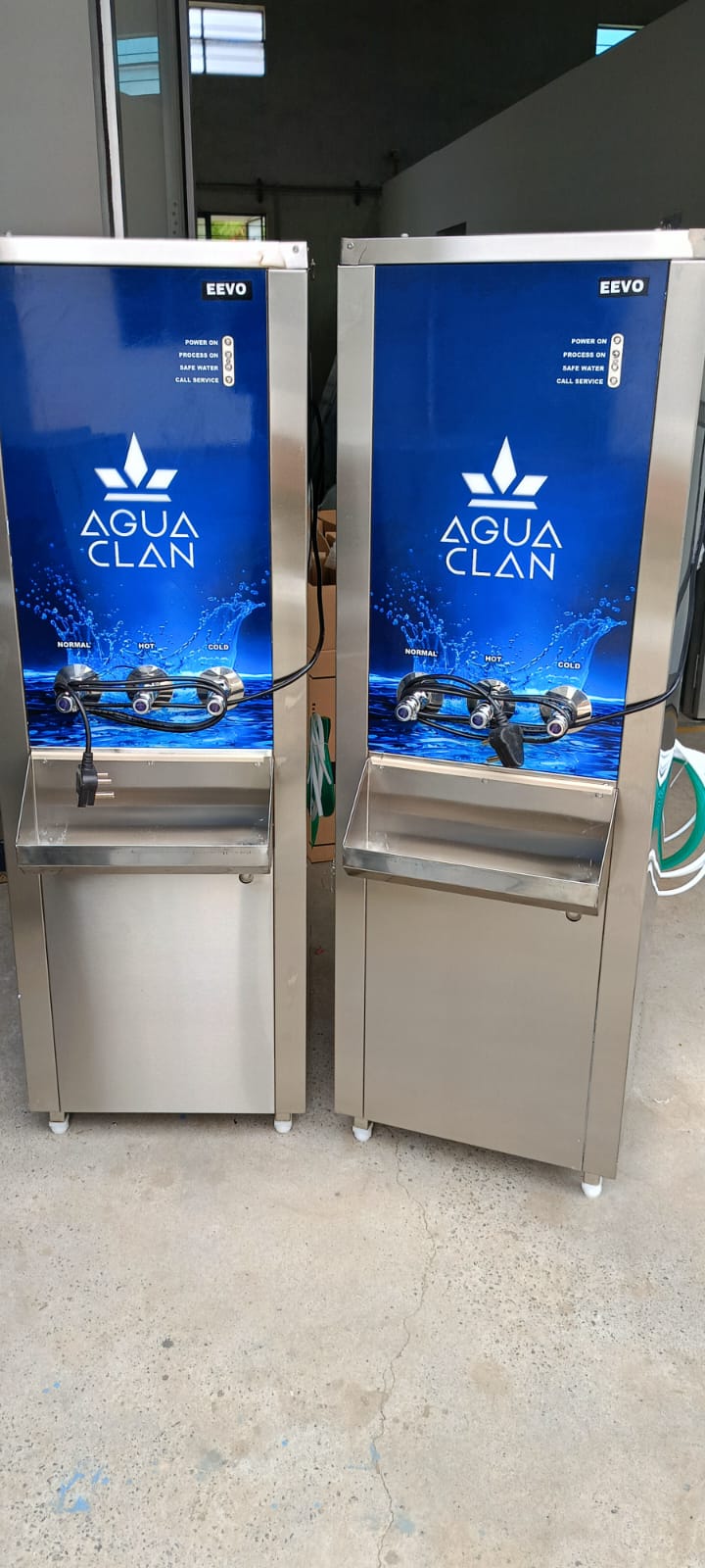 Hot and cool water system